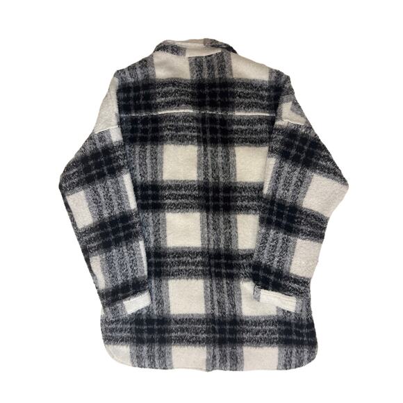 Buckle Black and White Plaid Shirt Jacket - Picture 2 of 8